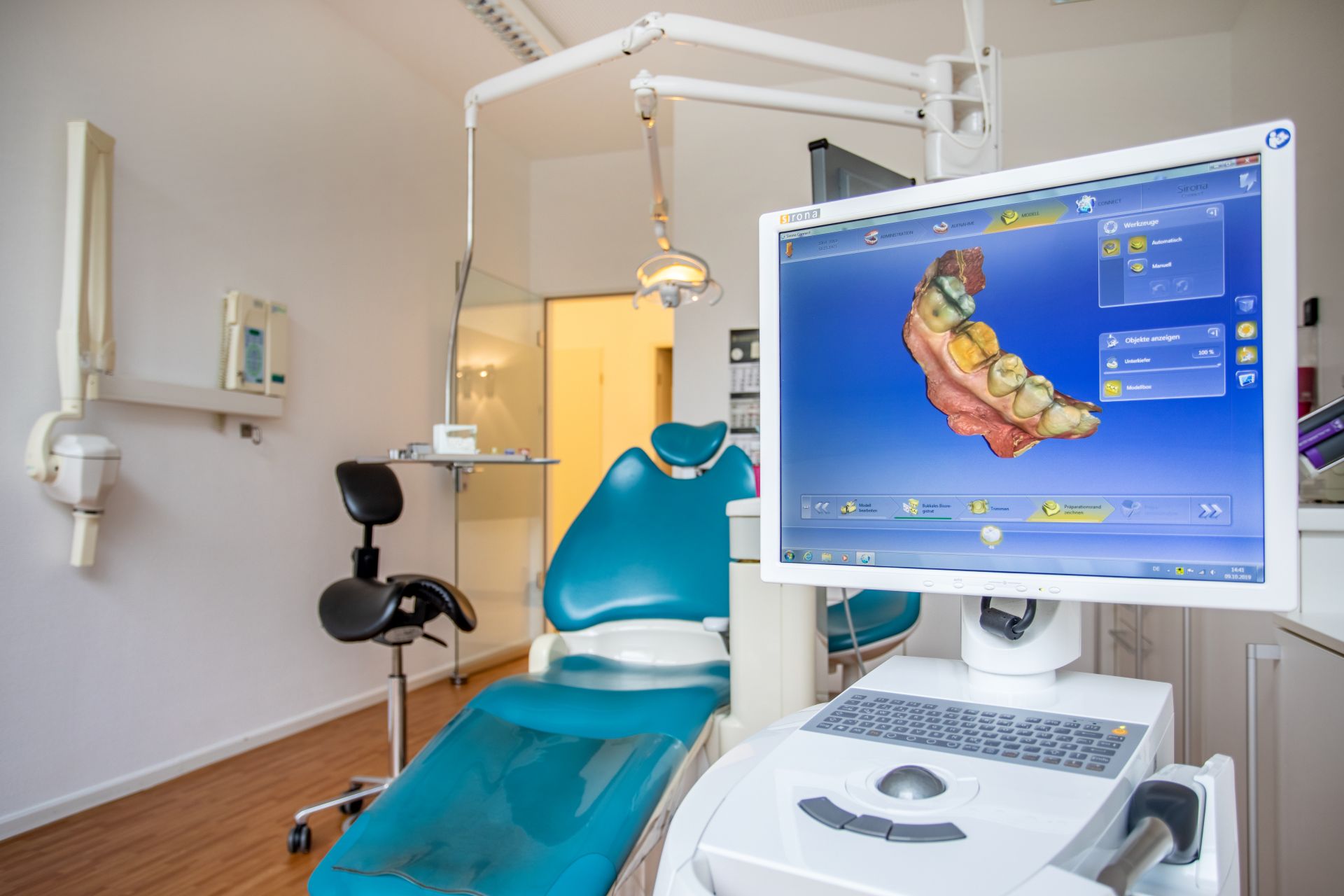 Zahnarztpraxis Kopsahilis, Behandlungsraum